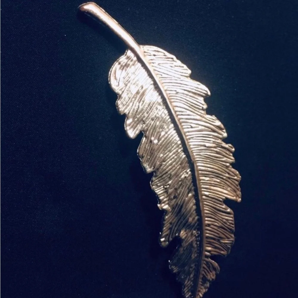 Feather hair accessory